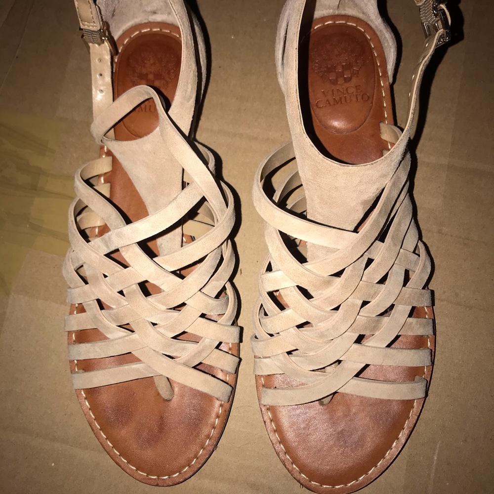 Vince Camuto cream flats size 8